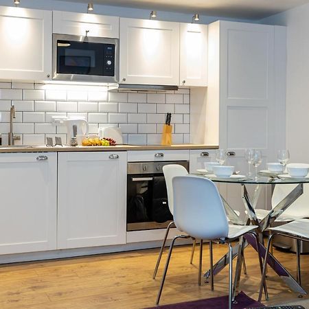 Pillo Rooms Serviced Apartments - Salford Mánchester Exterior foto