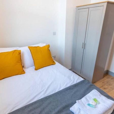 Pillo Rooms Serviced Apartments - Salford Mánchester Exterior foto