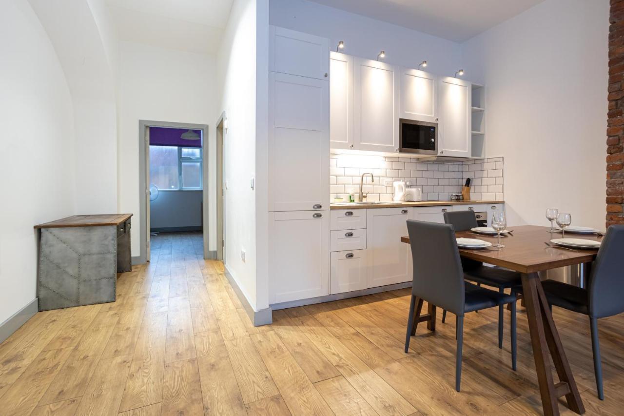Pillo Rooms Serviced Apartments - Salford Mánchester Exterior foto